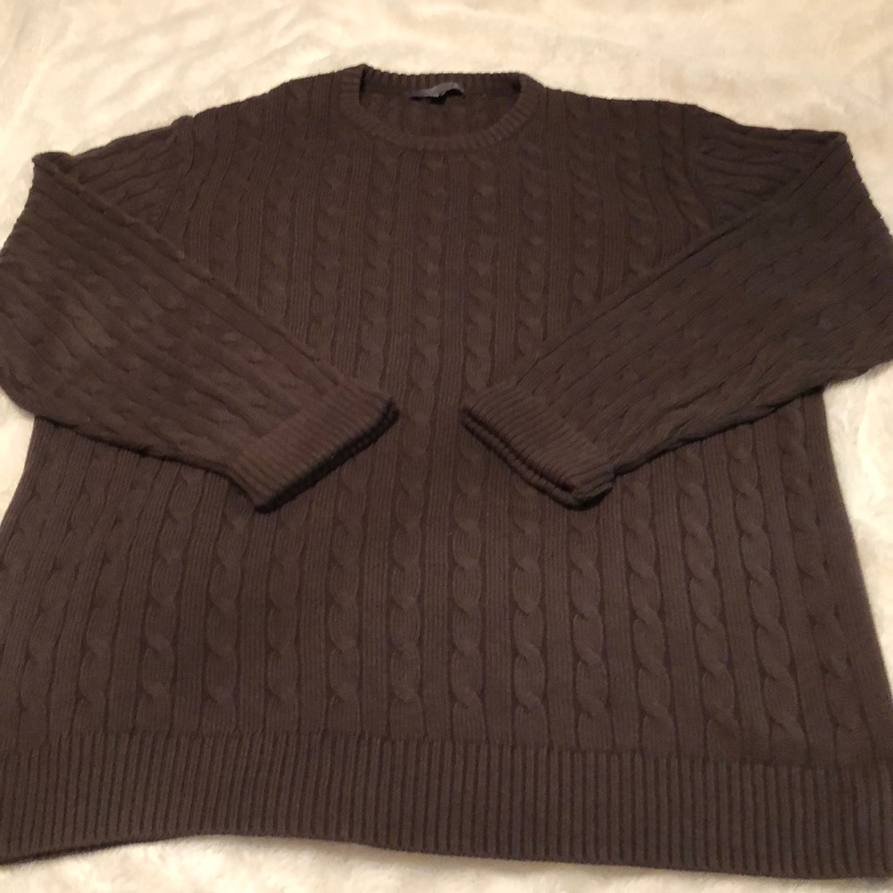 Old navy sweater